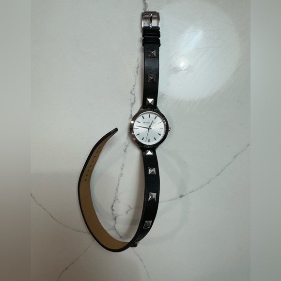 Michael Kors wrap watch - Picture 3 of 3